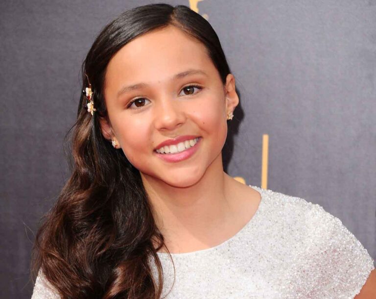 Breanna Yde photos