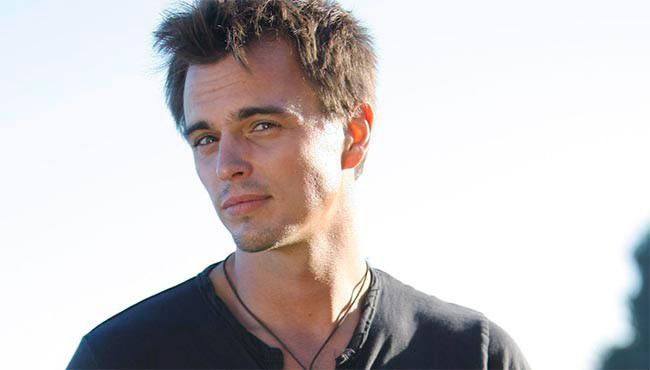 Darin Brooks Photo