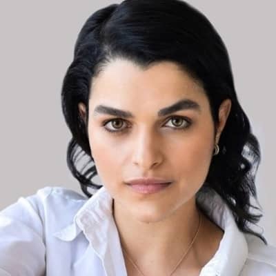 Eve Harlow