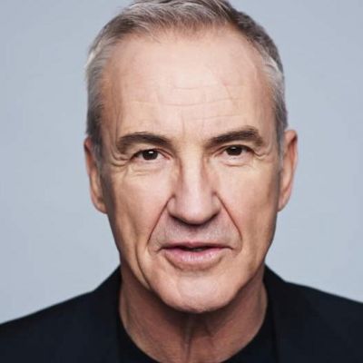 Larry Lamb