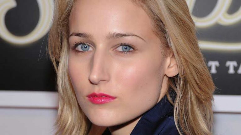 Leelee Sobieski Photo