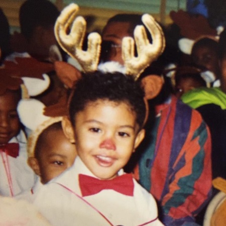 Leyna Bloom being Rudolph in her childhood pic source Instagram 1