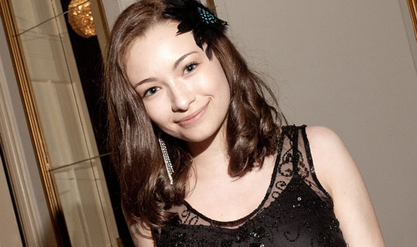 jodelle ferland Bio Net worth Height Boyfriend Body Affair Married Ethnicity