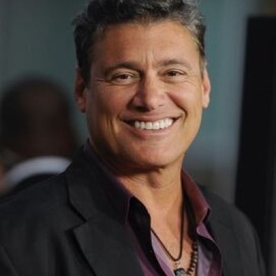 Steven Bauer